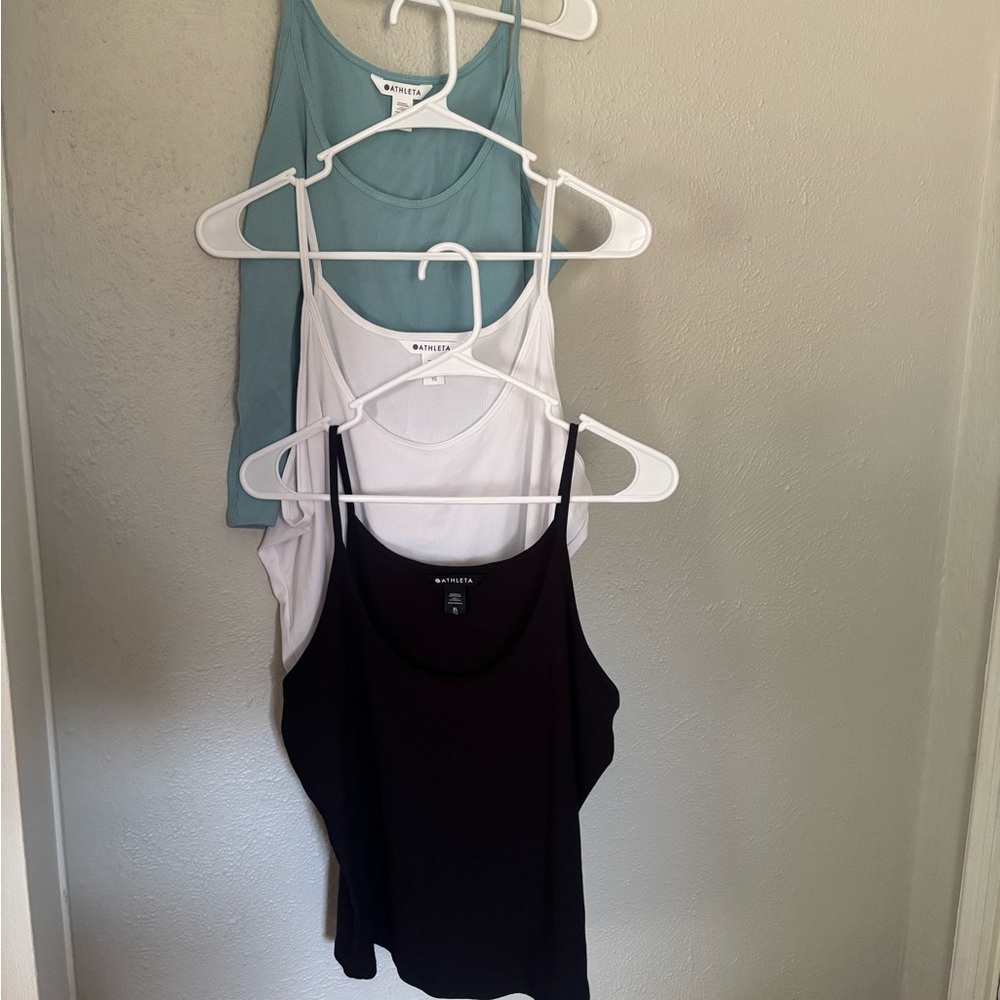 3, Size XL Athleta Ribbed Tank Tops